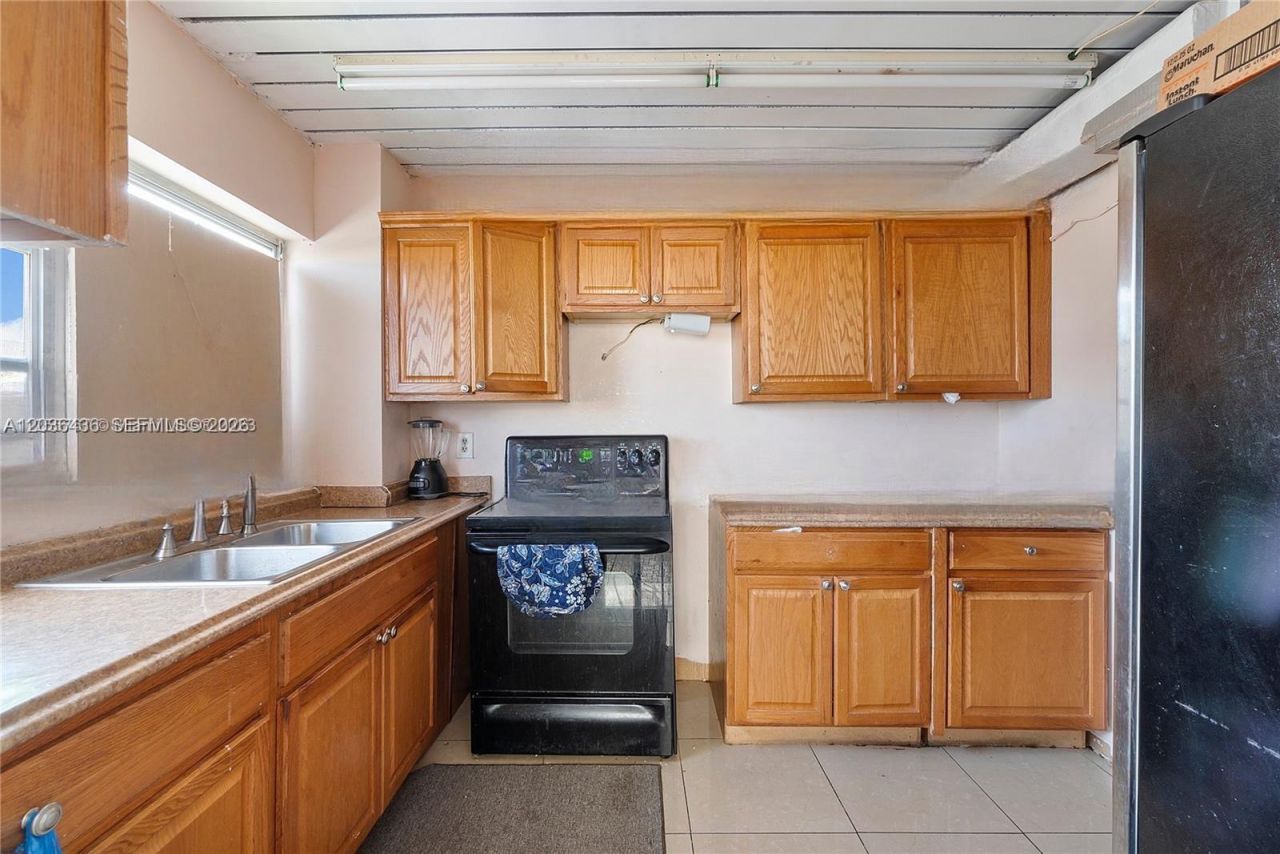 2301 NW 41st Ave, Unit 302, Lauderhill, FL 33313 Photo