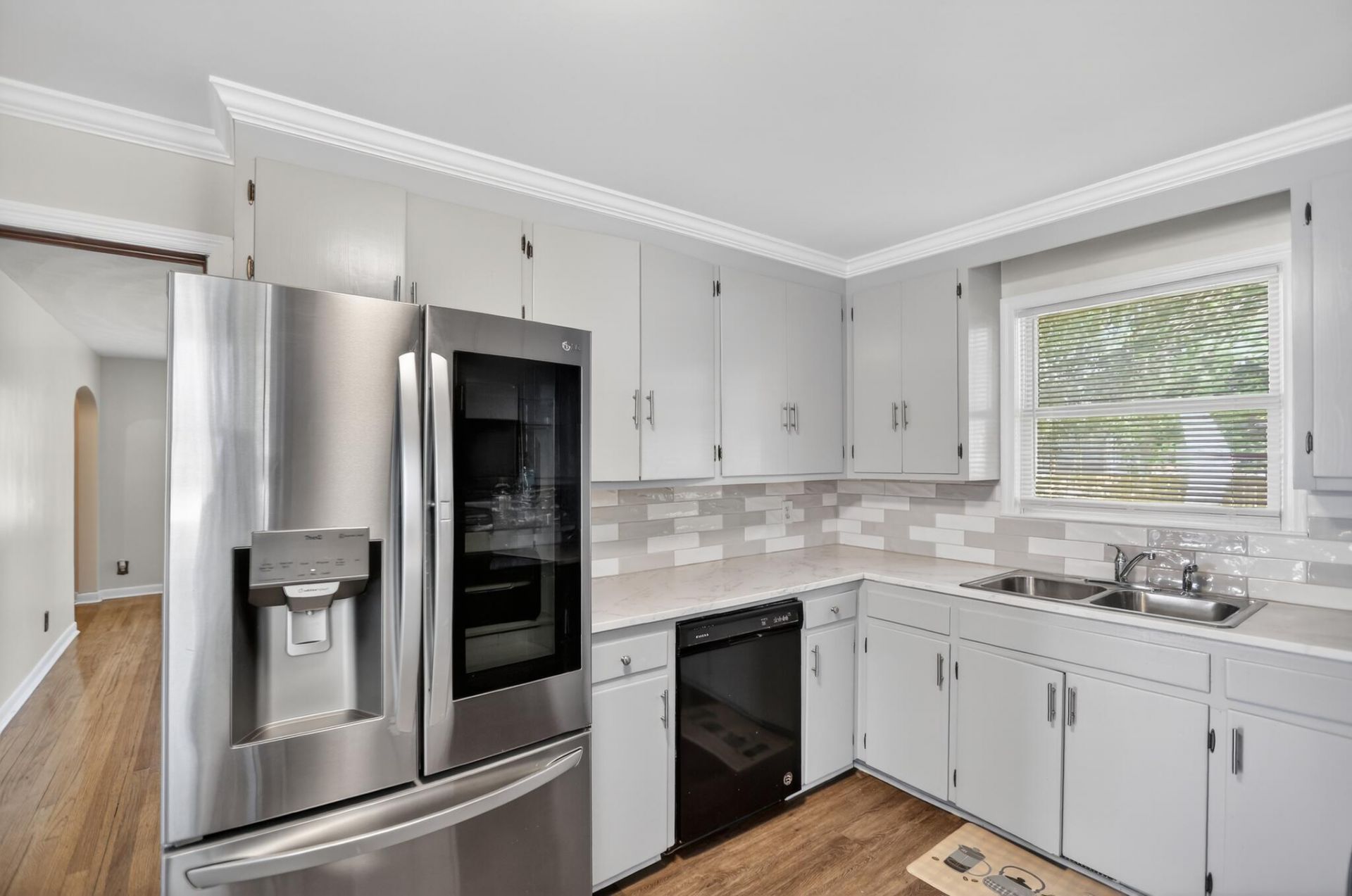 1705 Redwood Photo 14