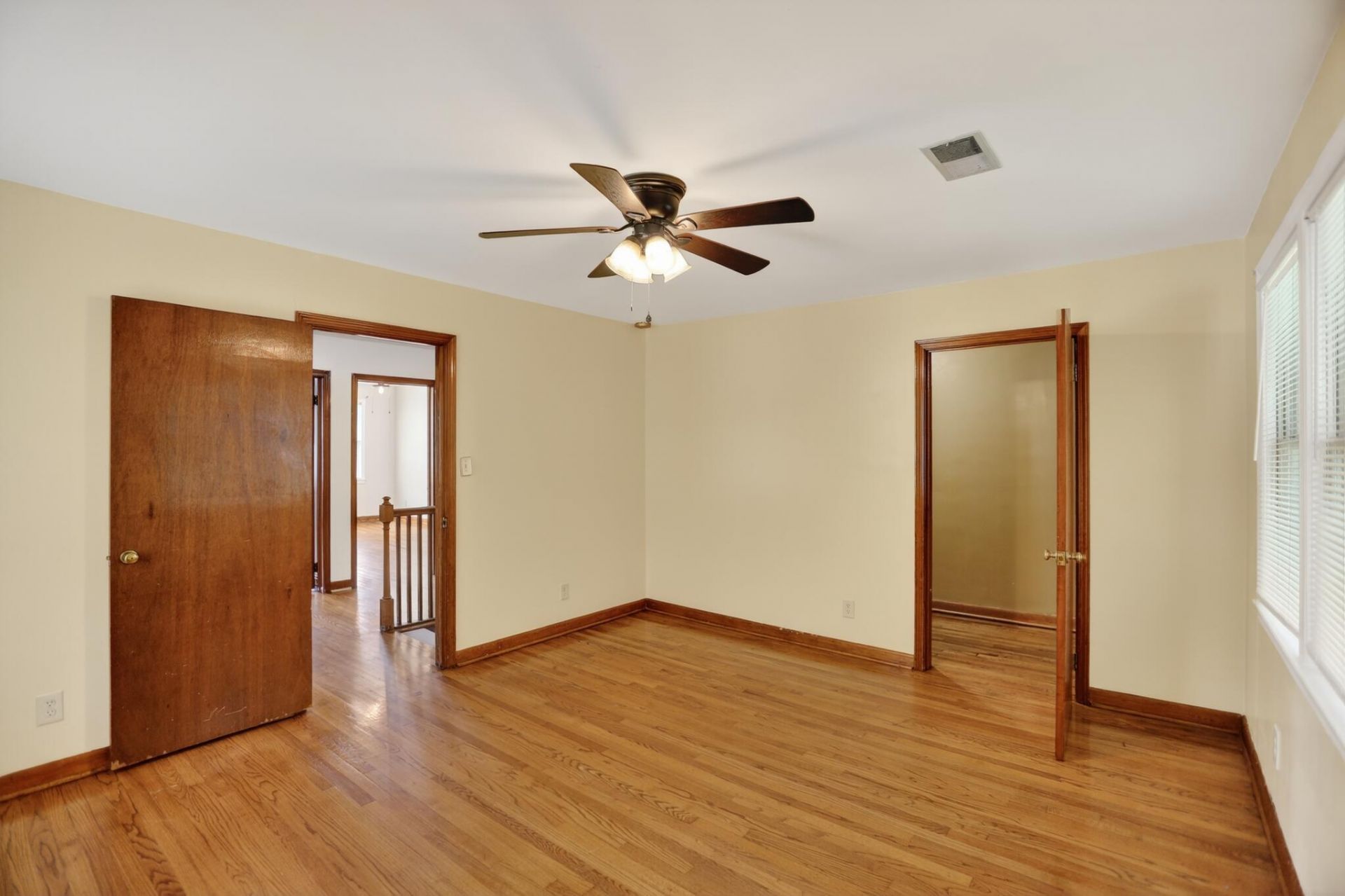1705 Redwood Photo 22