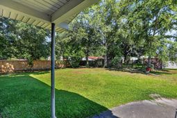 1705 Redwood photo 4