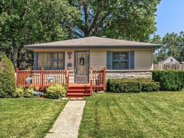 2811 Fredrickson Street, South Bend, IN 46628