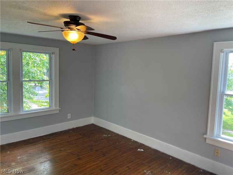 537 Archwood Avenue, Akron, OH 44301 Photo 6