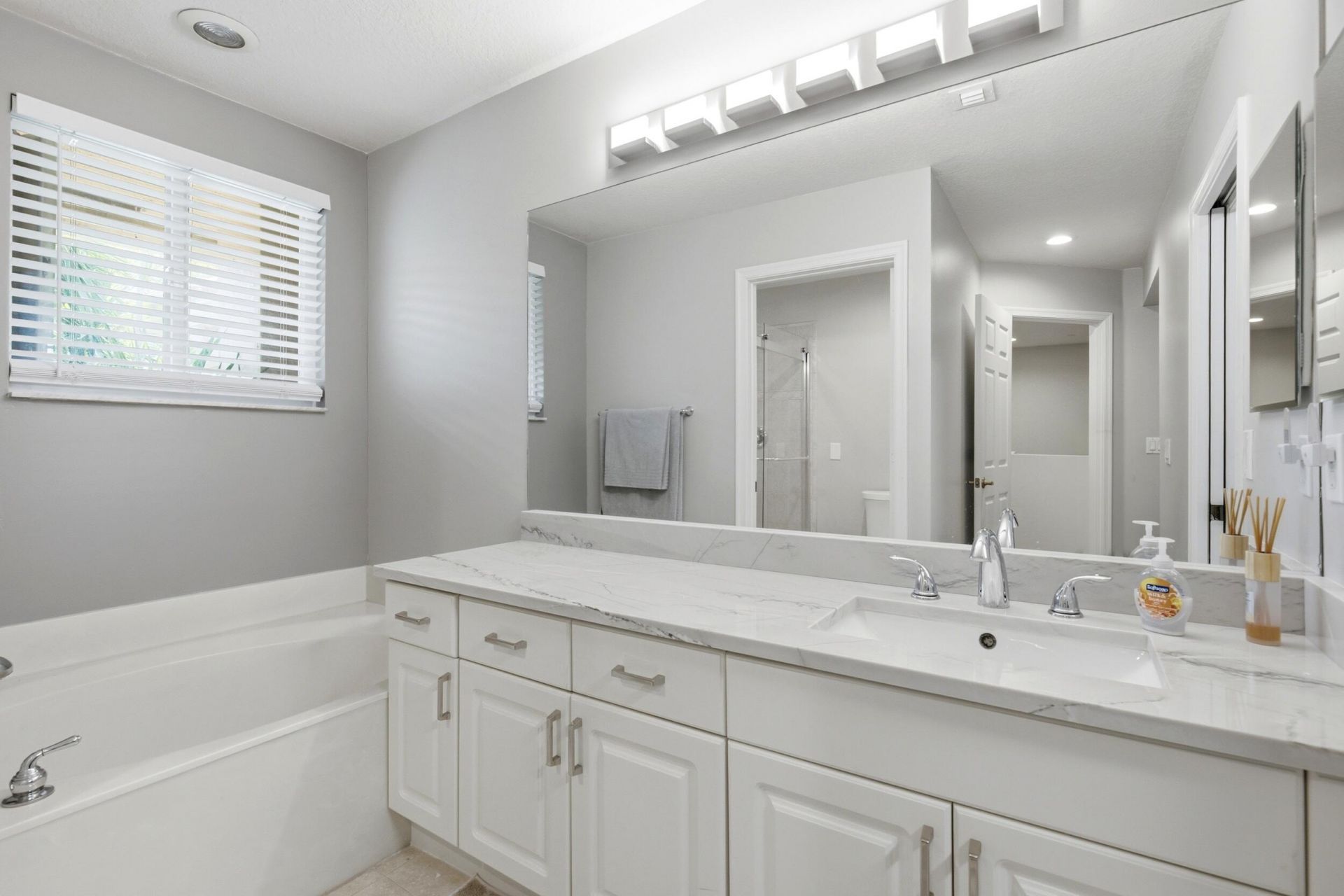 5616 NW 127th Terrace, Coral Springs, FL 33076 Photo