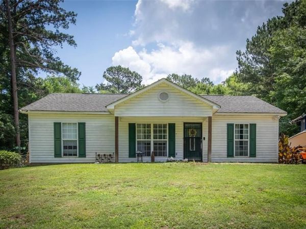 105 Pine Hill Road , LaGrange, GA 30241
