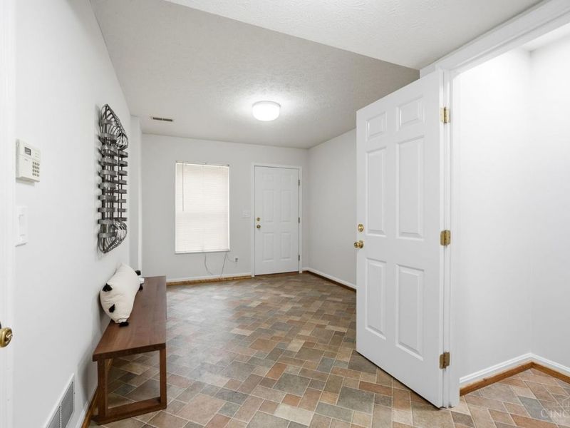 1013 John Street, Cincinnati, OH 45203 Photo 27