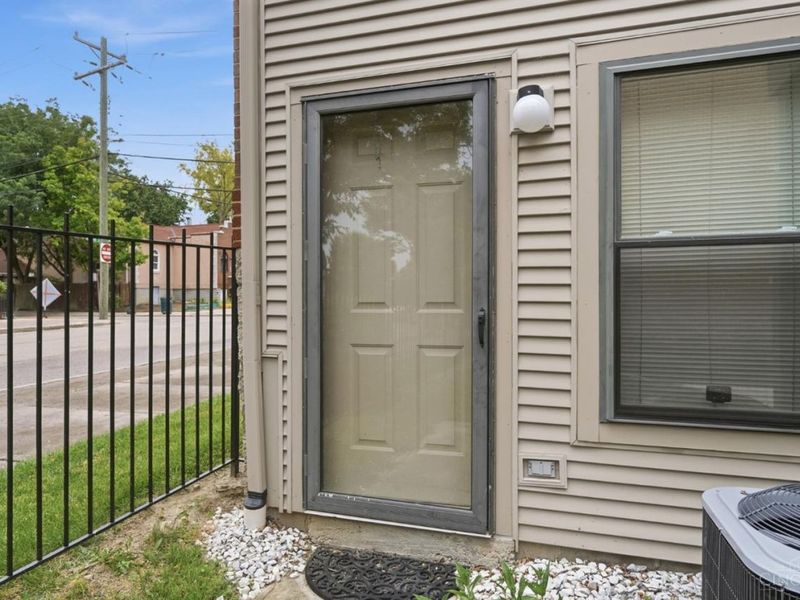 1013 John Street, Cincinnati, OH 45203 Photo 28