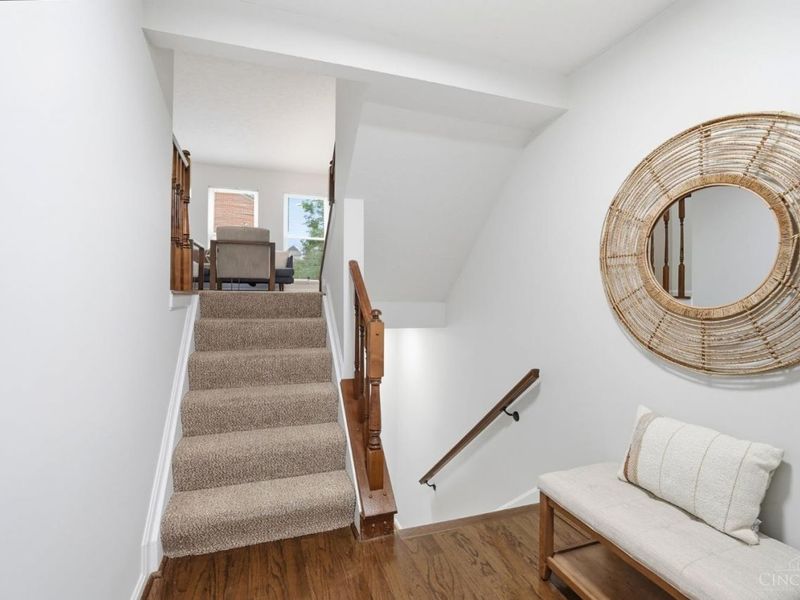 1013 John Street, Cincinnati, OH 45203 Photo 4