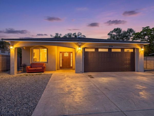 2527 Verde Road SW, Albuquerque, NM 87105