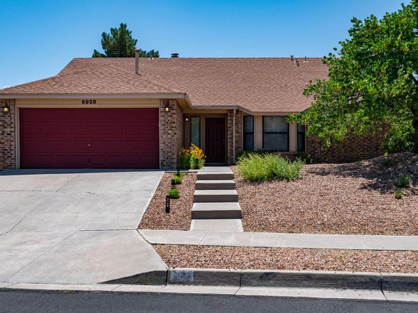 6928 Lamar Avenue NW, Albuquerque, NM 87120