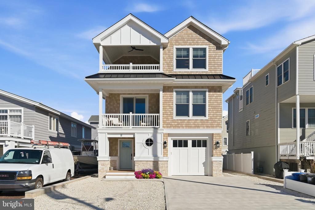 11 E 13th , Long Beach Township, NJ 08008 Main Photo