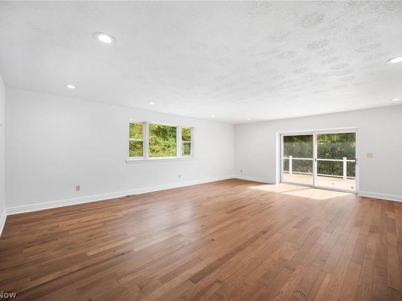 28300 Aurora Road , Solon, OH 44139 Photo 10