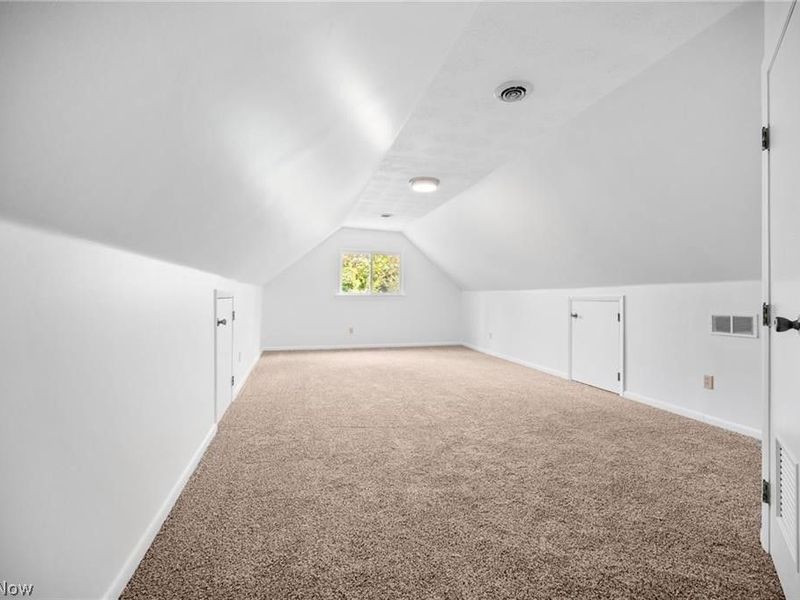 28300 Aurora Road , Solon, OH 44139 Photo 21