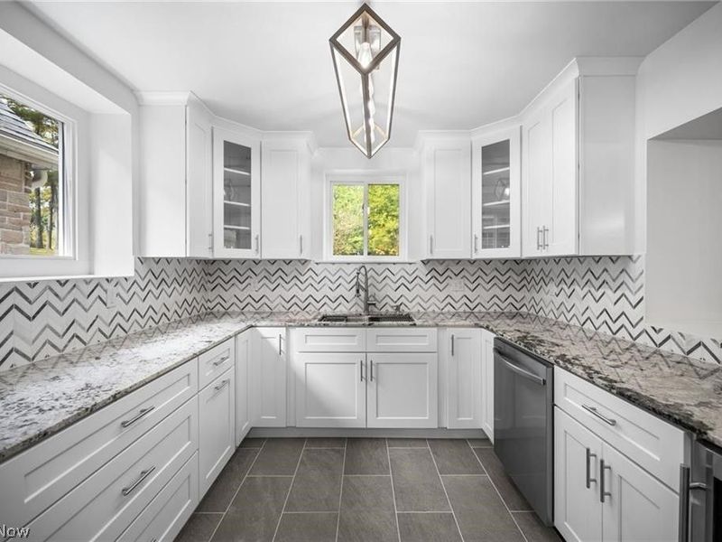 28300 Aurora Road , Solon, OH 44139 Photo 3