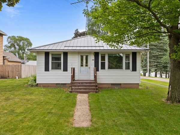 137 S Vine Street, Kingston, WI 53939