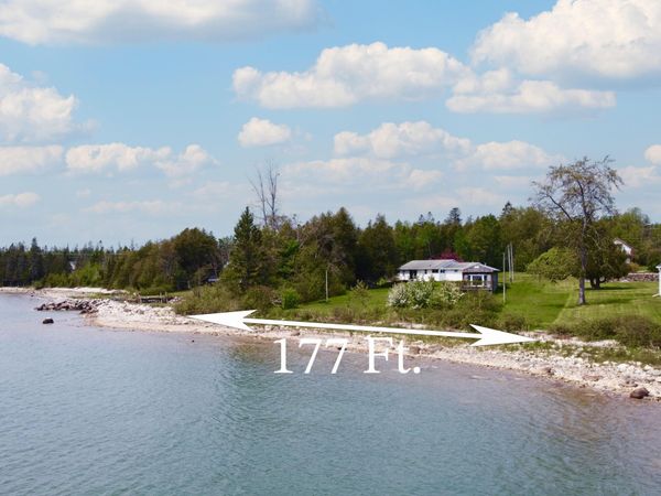 409 S Superior ST, De Tour Village, MI 49725