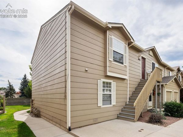 4975 Universal Heights, Colorado Springs, CO 80916