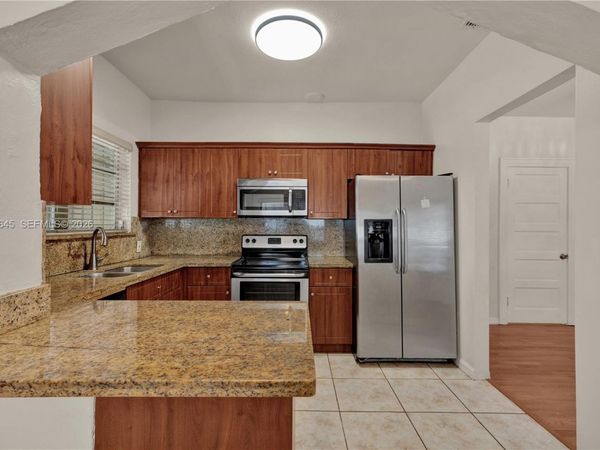 2145 SW 7th St , Unit 1, Miami, FL 33135