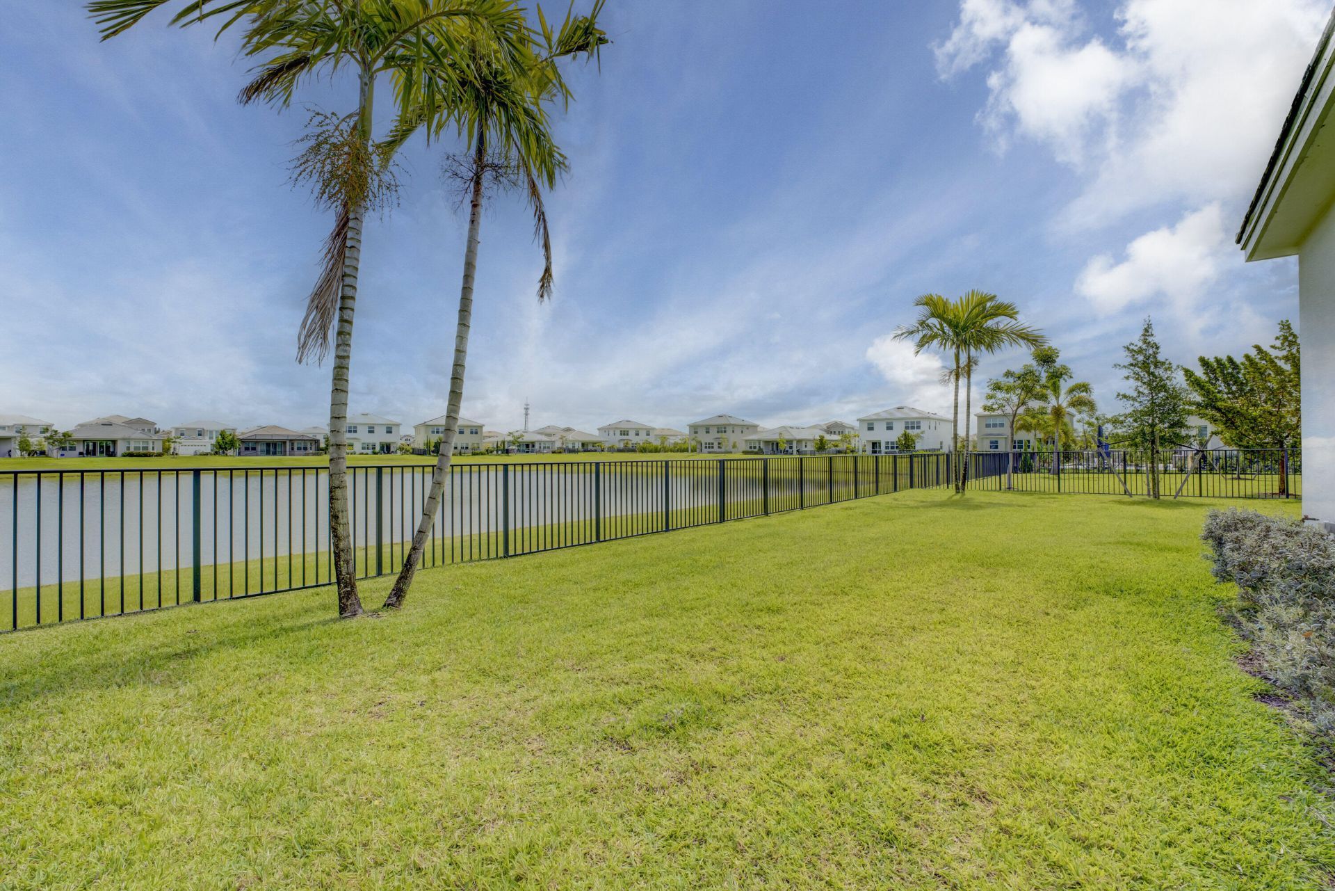 13530 Spruce Pine Drive, The Acreage, FL 33470 Photo