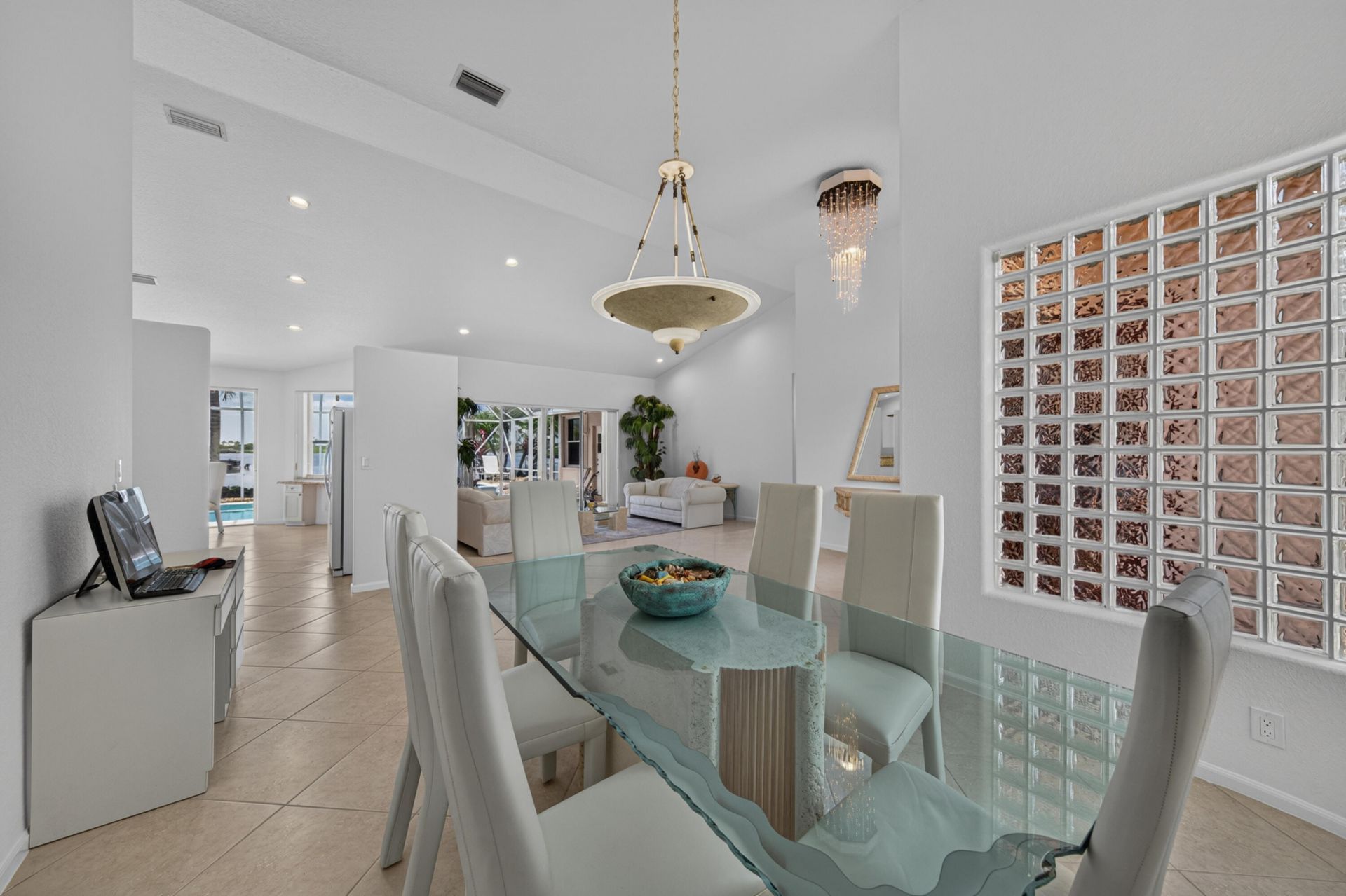 1501 NW 180th Way, Pembroke Pines, FL 33029 Photo