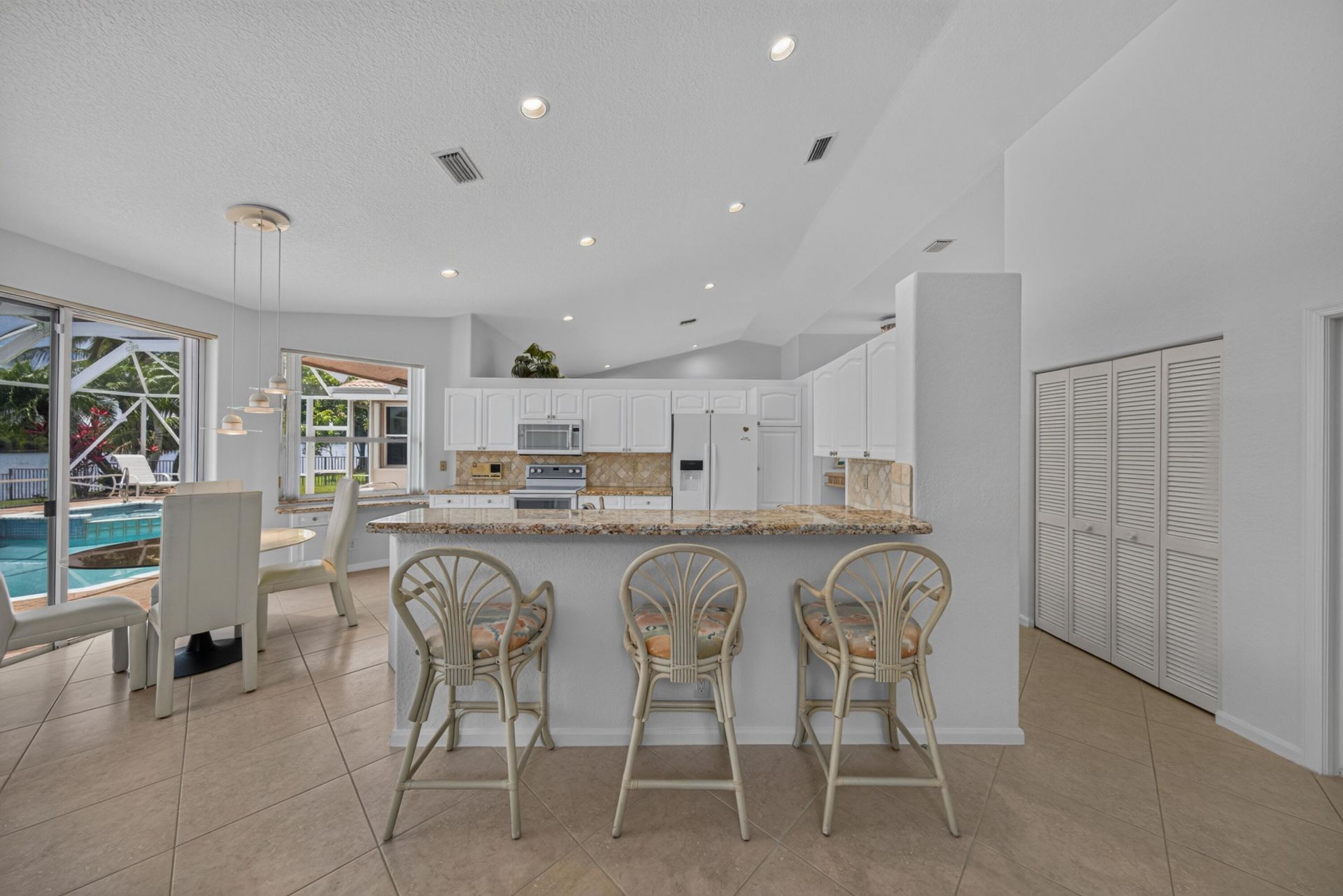 1501 NW 180th Way, Pembroke Pines, FL 33029 Photo