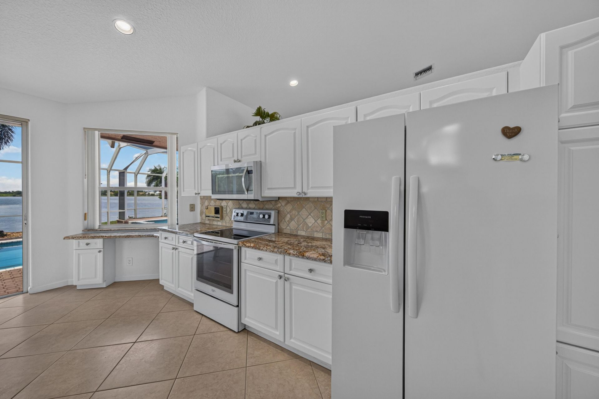 1501 NW 180th Way, Pembroke Pines, FL 33029 Photo
