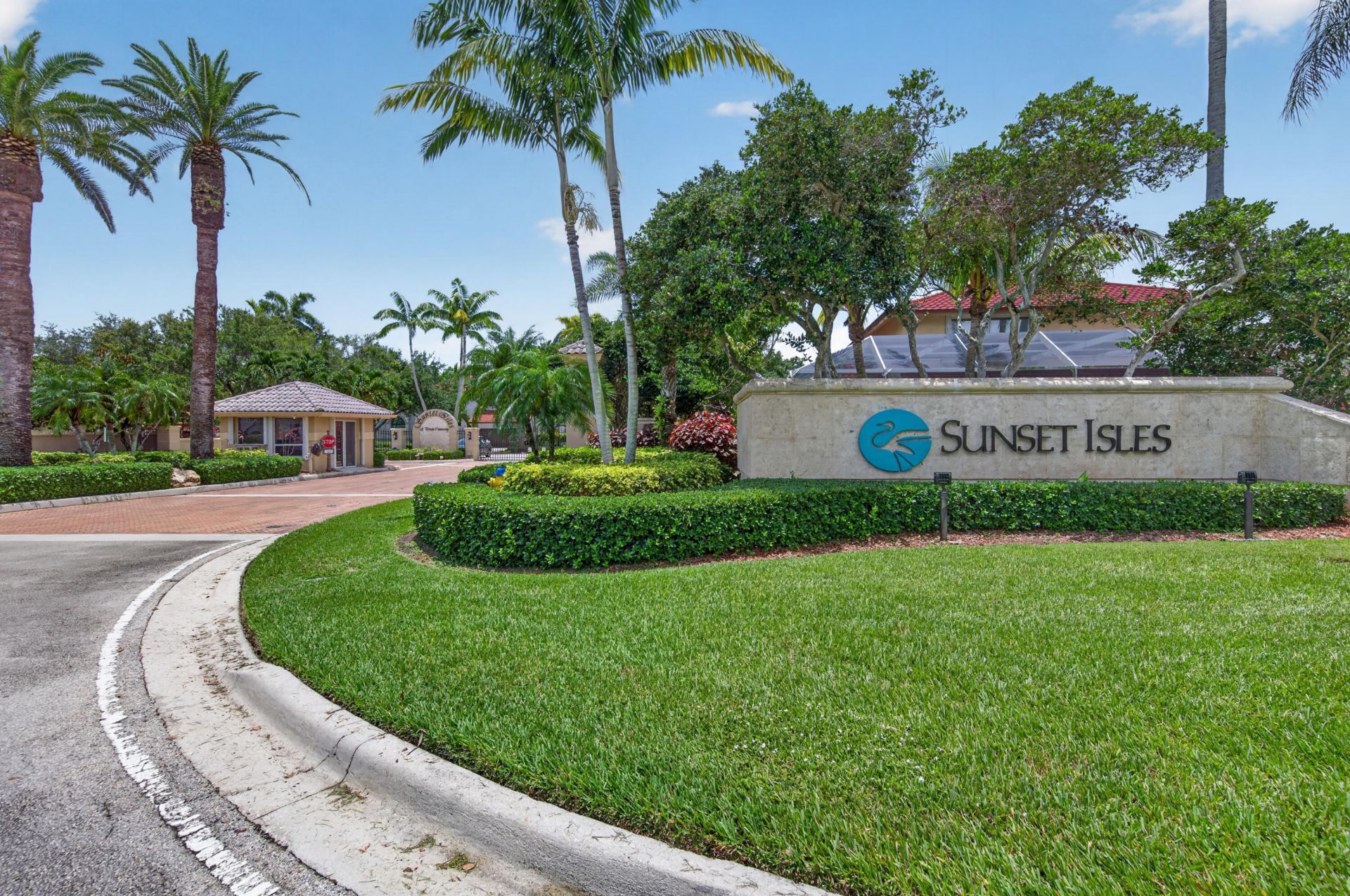 1501 NW 180th Way, Pembroke Pines, FL 33029 Photo