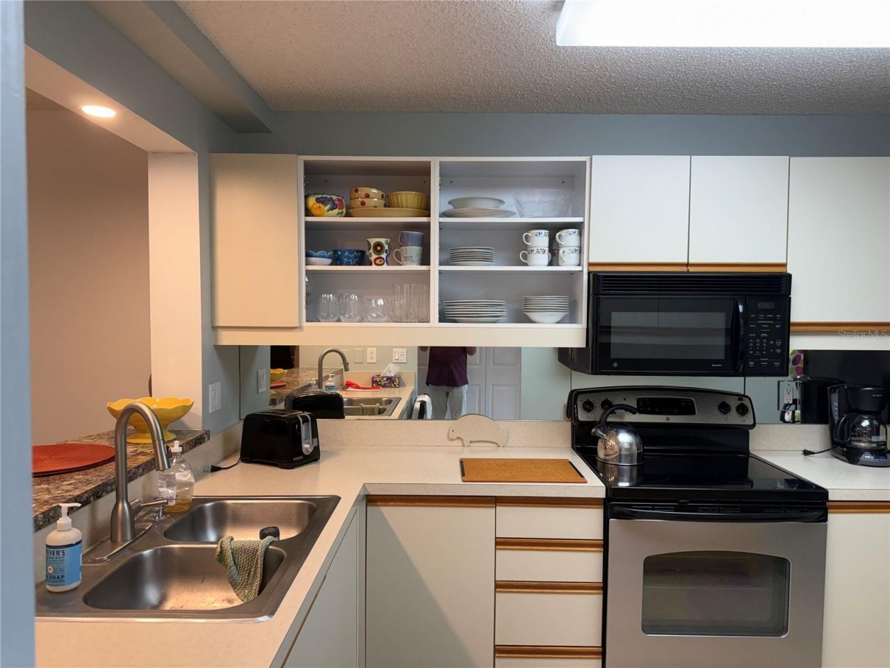5555 Ashton Lake Drive, Unit 5555, Sarasota, FL 34231 Photo