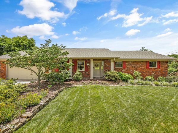 7517 Temple Acres Drive, Knoxville, TN 37938