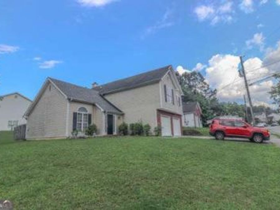 Property Image 4