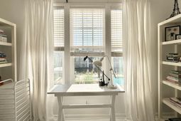 1032 Rosewood Lane photo 4