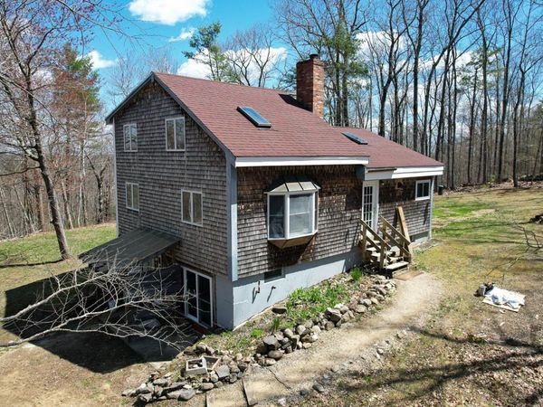 70 Ledge Farm Road, Unit apt B, Nottingham, NH 03290