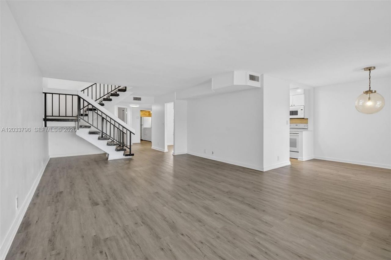 9703 N New River Canal Rd , Unit 103, Plantation, FL 33324 Photo