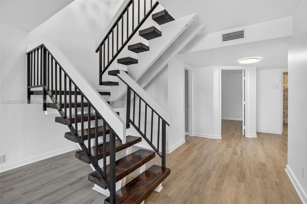 9703 N New River Canal Rd , Unit 103, Plantation, FL 33324 Photo