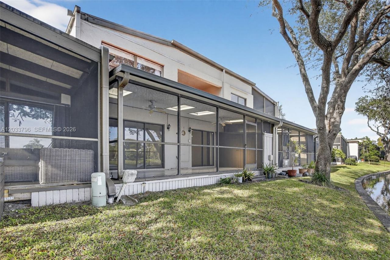 9703 N New River Canal Rd , Unit 103, Plantation, FL 33324 Photo