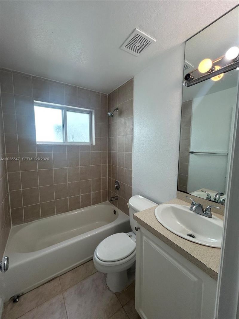 1945 Calais Dr , Unit 3, Miami Beach, FL 33141 Photo