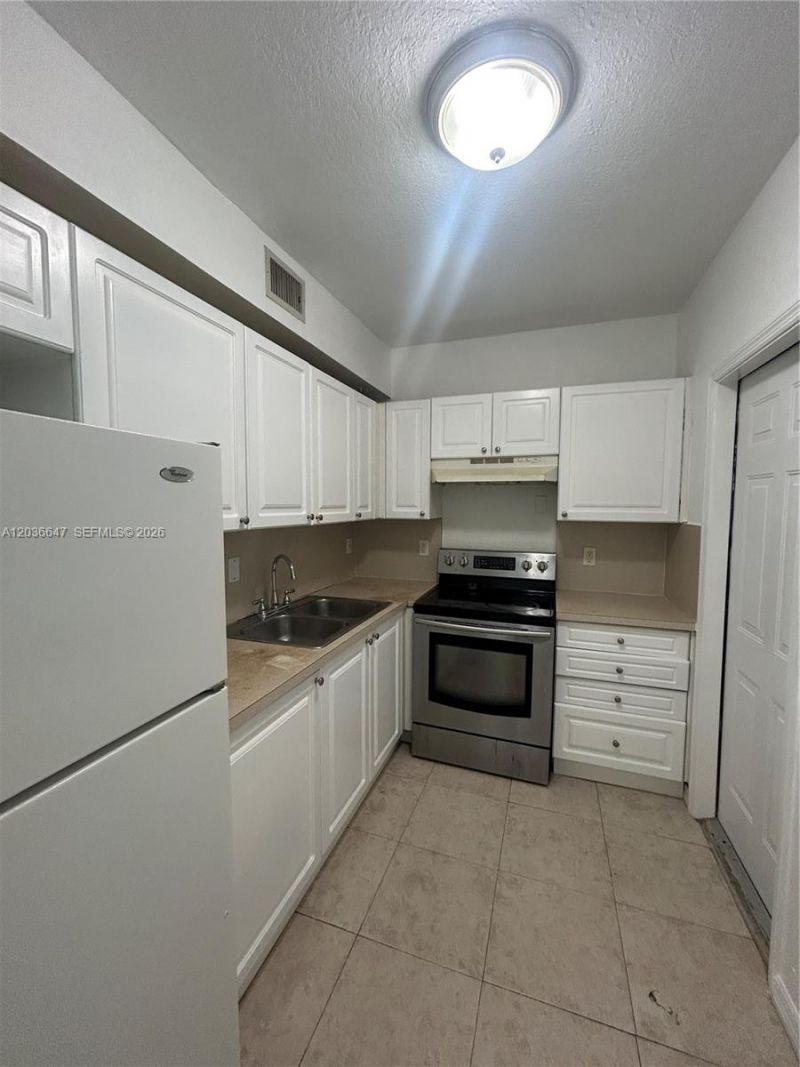 1945 Calais Dr , Unit 3, Miami Beach, FL 33141 Photo