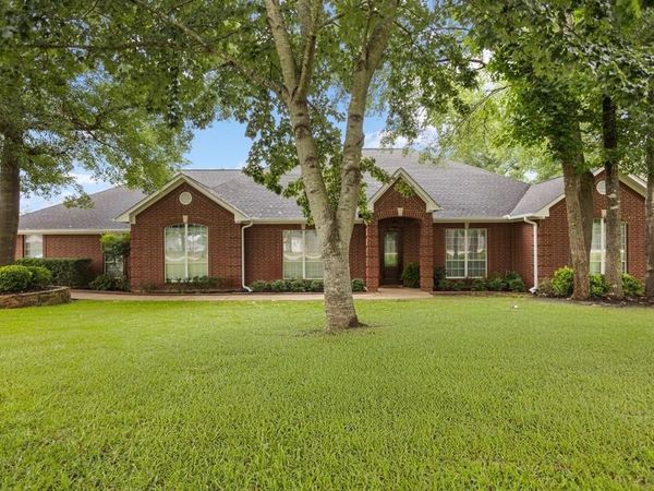 17770 County Road 122 , Tyler, TX 75703
