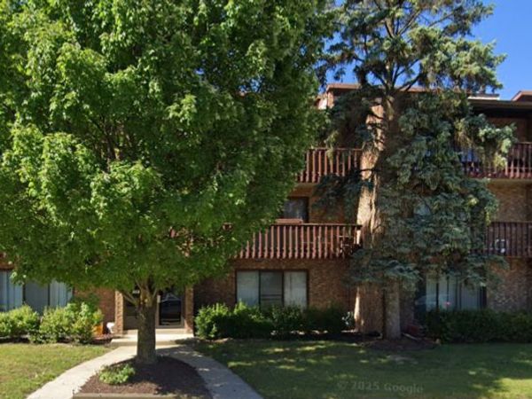Unit 1E, Calumet City, IL 60409