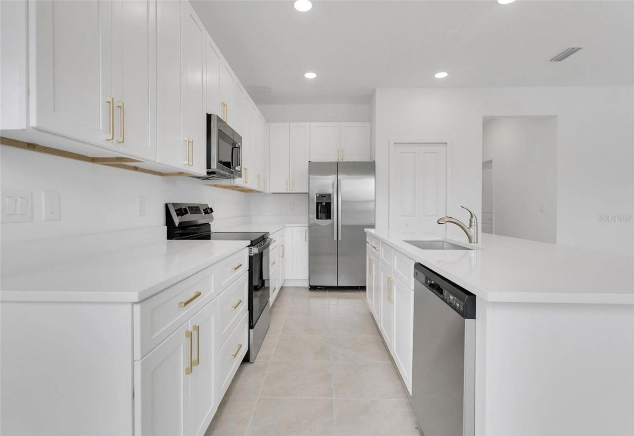 292 Elena Lavin Circle, Orlando, FL 32807 Photo