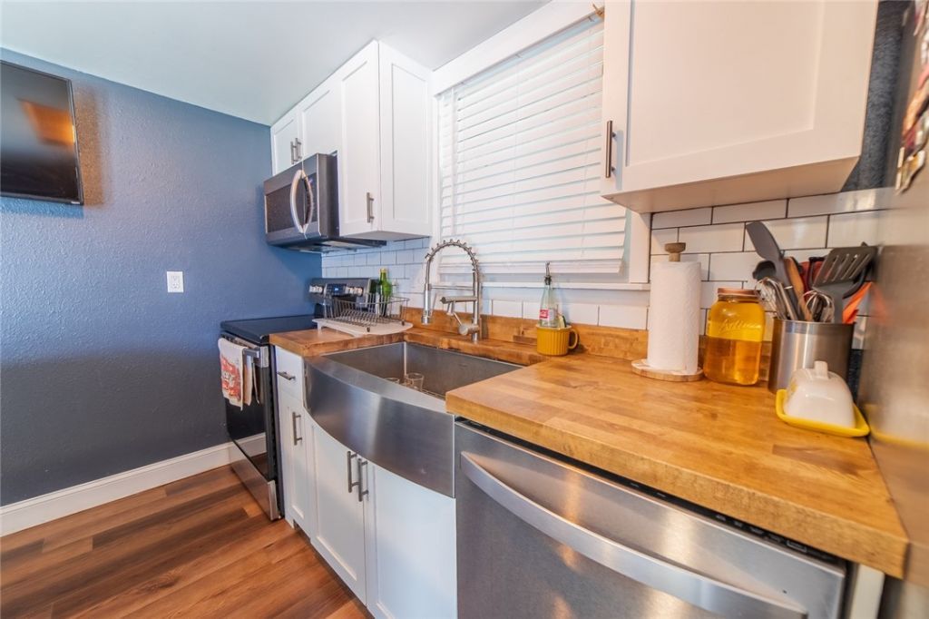 6095 7th Street, Vero Beach, FL 32968 Photo