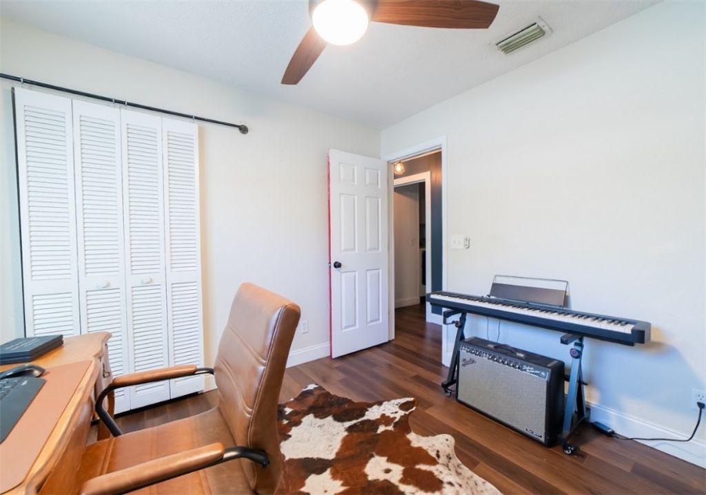 6095 7th Street, Vero Beach, FL 32968 Photo