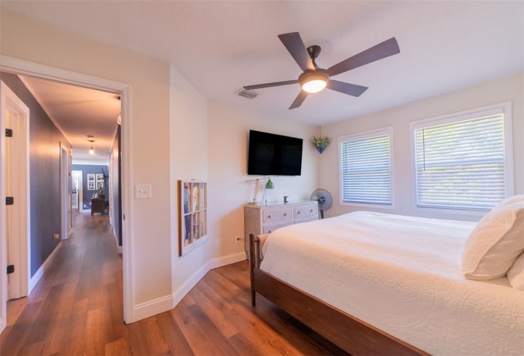 6095 7th Street, Vero Beach, FL 32968 Photo