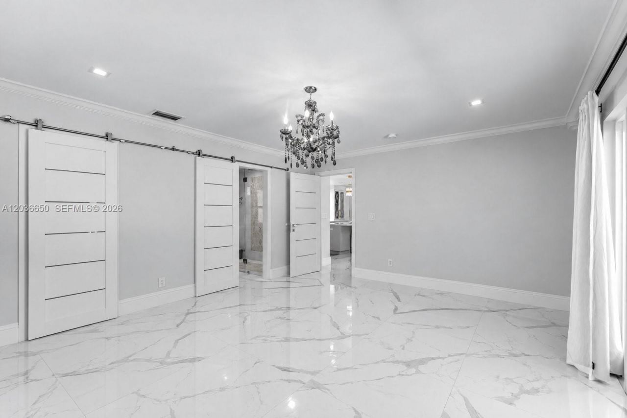 6561 Marlin Dr, Coral Gables, FL 33158 Photo