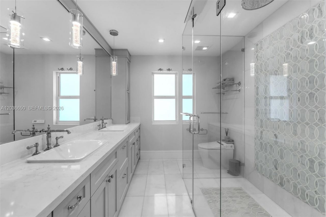 6561 Marlin Dr , Coral Gables, FL 33158 Photo
