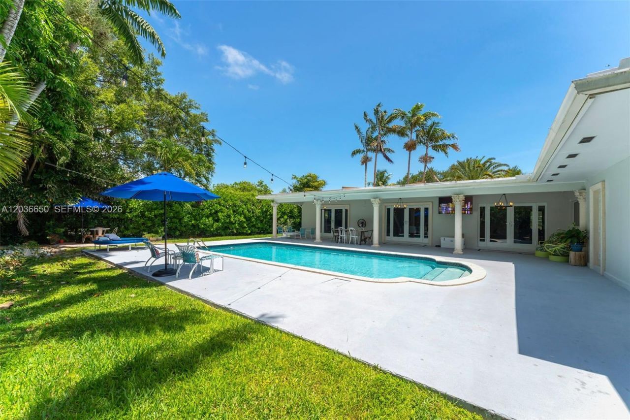 6561 Marlin Dr , Coral Gables, FL 33158 Photo