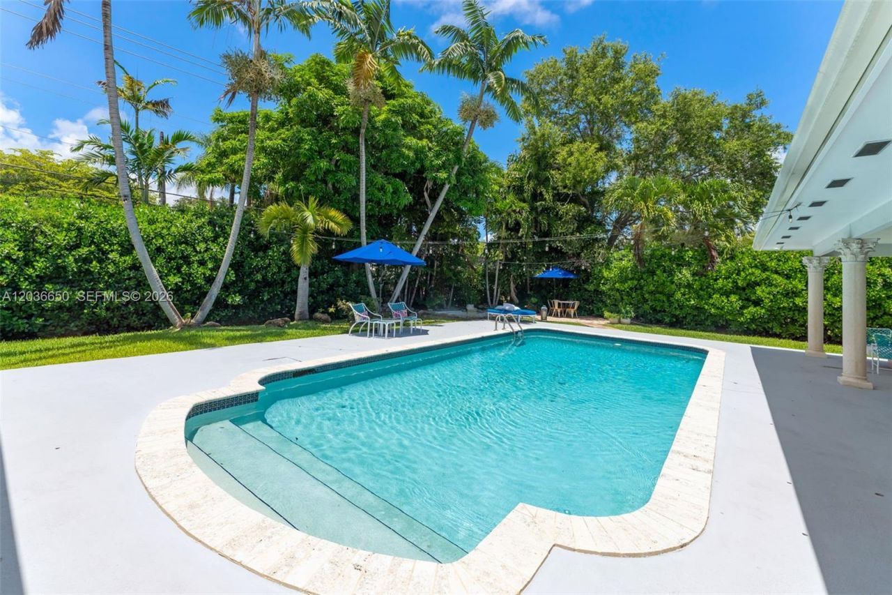 6561 Marlin Dr , Coral Gables, FL 33158 Photo