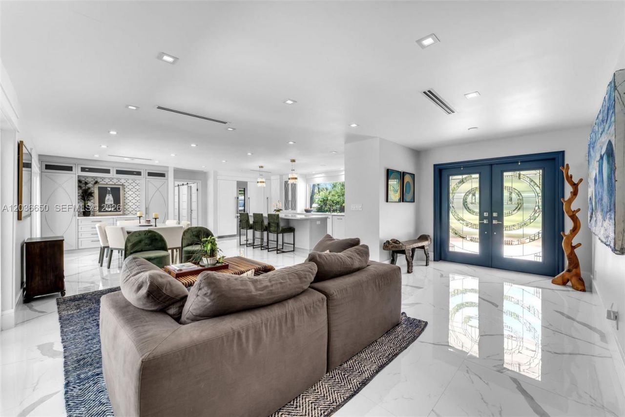 6561 Marlin Dr , Coral Gables, FL 33158 Photo