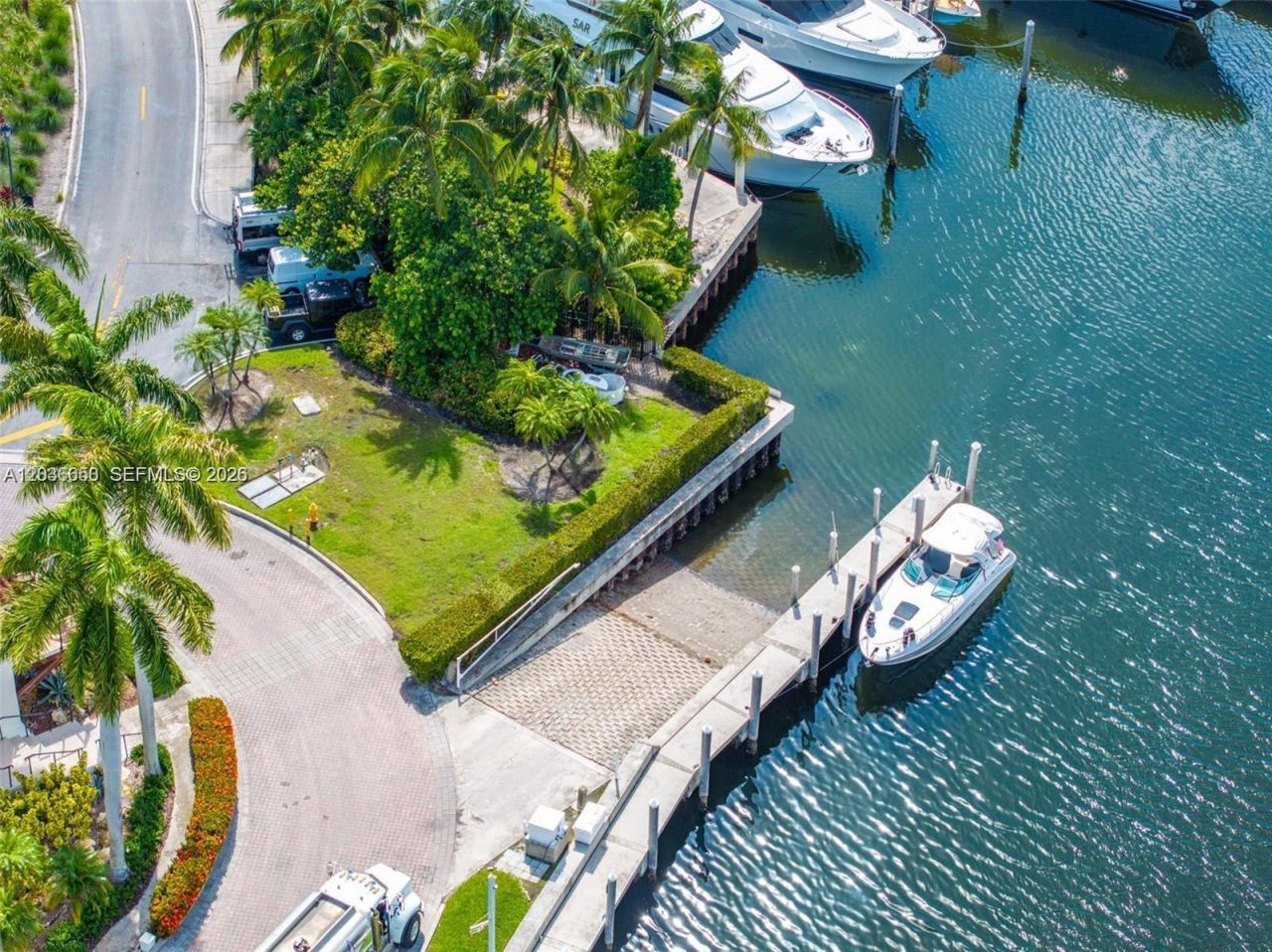 6561 Marlin Dr, Coral Gables, FL 33158 Photo