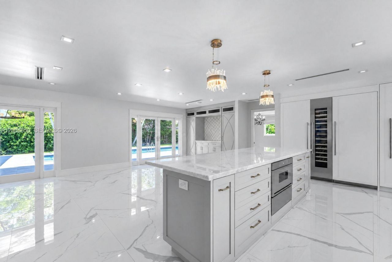 6561 Marlin Dr, Coral Gables, FL 33158 Photo