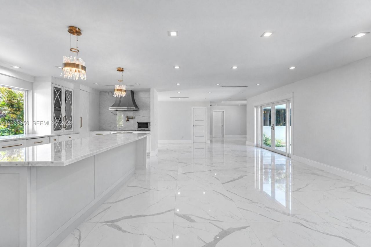 6561 Marlin Dr, Coral Gables, FL 33158 Photo